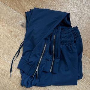 Navy Blue light weight Zyia leggings